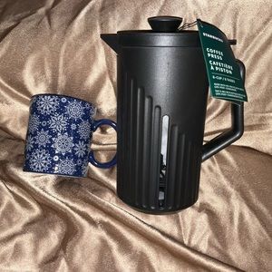 Starbucks 8-cup French Press (Black Matte) and Chic & Tonic 16oz Snowflake mug